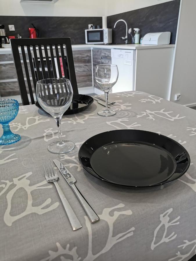 Majoitus Valkea Appartement Nunnanen Buitenkant foto